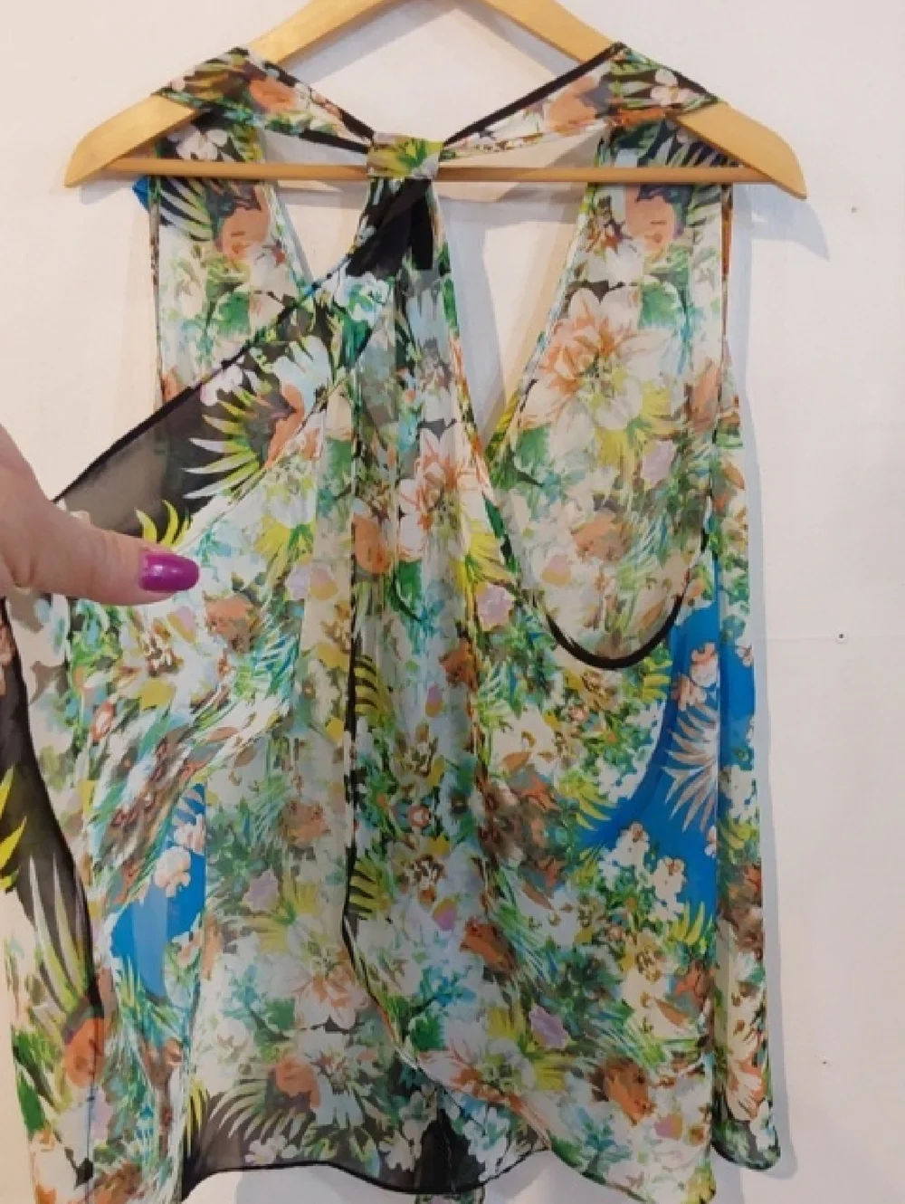 Bisou Bisou|Floral Ruffle V-Neck Sleeveless Top Blue Multicolor Sheer Flowy XL - Picture 5 of 5